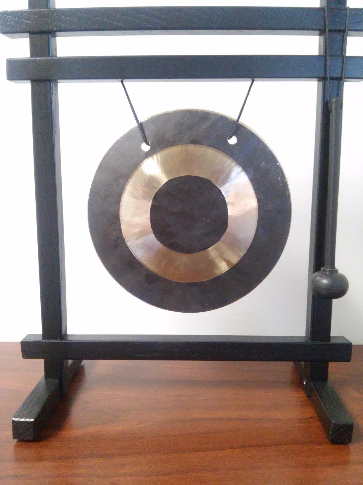 Woodstock Wind Chimes Desk Gong, Brass Hand-Hammered Bronze, Medium 12-Inch Tall, for Meditation, Yoga, Classrooms, Offices customer photo 1