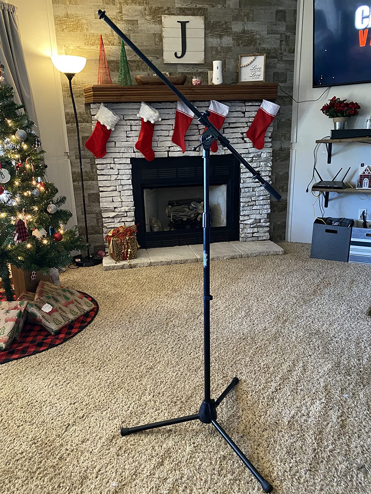 On-Stage MS7701B Euro Boom Mic Stand (For Vocal and Instrument Microphones) customer photo 2