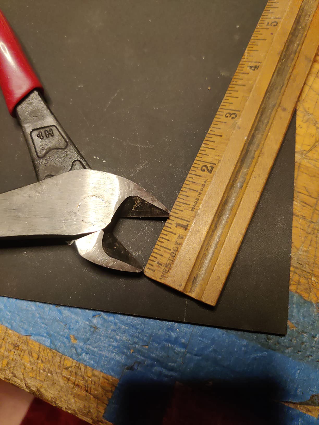Klein Tools D248-9ST Diagonal Cutting Pliers, Made in USA, Ironworker's Diagonal Cutters with High Leverage Design, Works as Rebar Cutter and Rebar Bender, 9-Inch customer photo 1