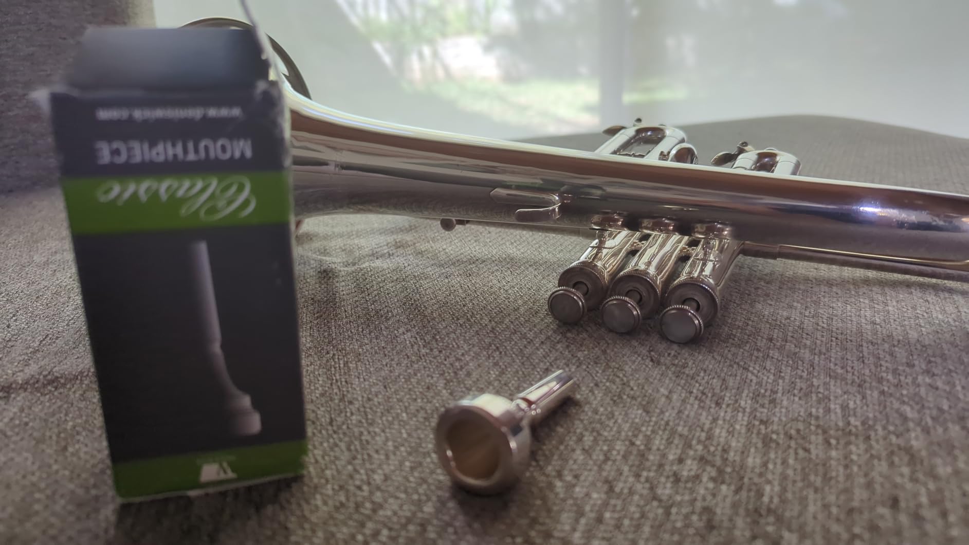 Denis Wick Classic Flugelhorn Mouthpiece Silver Plated, 5884-4FL - Open Backbore for Balanced Airflow & Tone - Large Shank Flugelhorn Accessories for Easy Articulation - 16.5 x 5.1 x 4.6mm customer photo 1