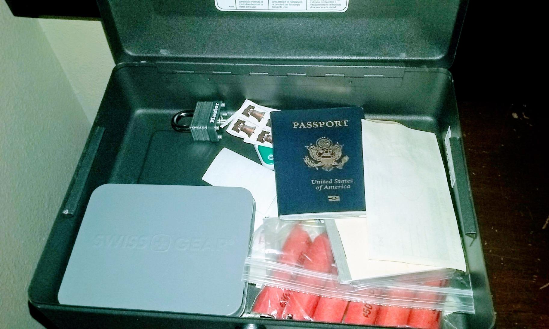 SentrySafe Black Money Saving Box with Cash Tray and Key Lock, Portable Safe Box with Carrying Handle, 0.21 Cubic Feet, 3.75 x 12 x 9.3 Inches, CB-12 customer photo 2