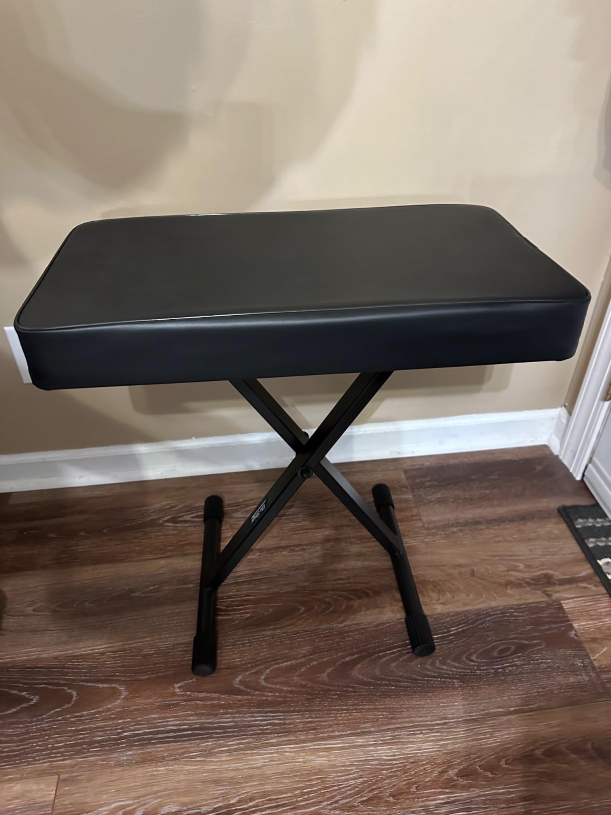 OnStage KT7800+ Deluxe X-Style Keyboard Bench (Portable, Folding, Height Adjustable, Padded, Cushioned, Metal Base, Nonslip Rubber Feet, Black) customer photo 2