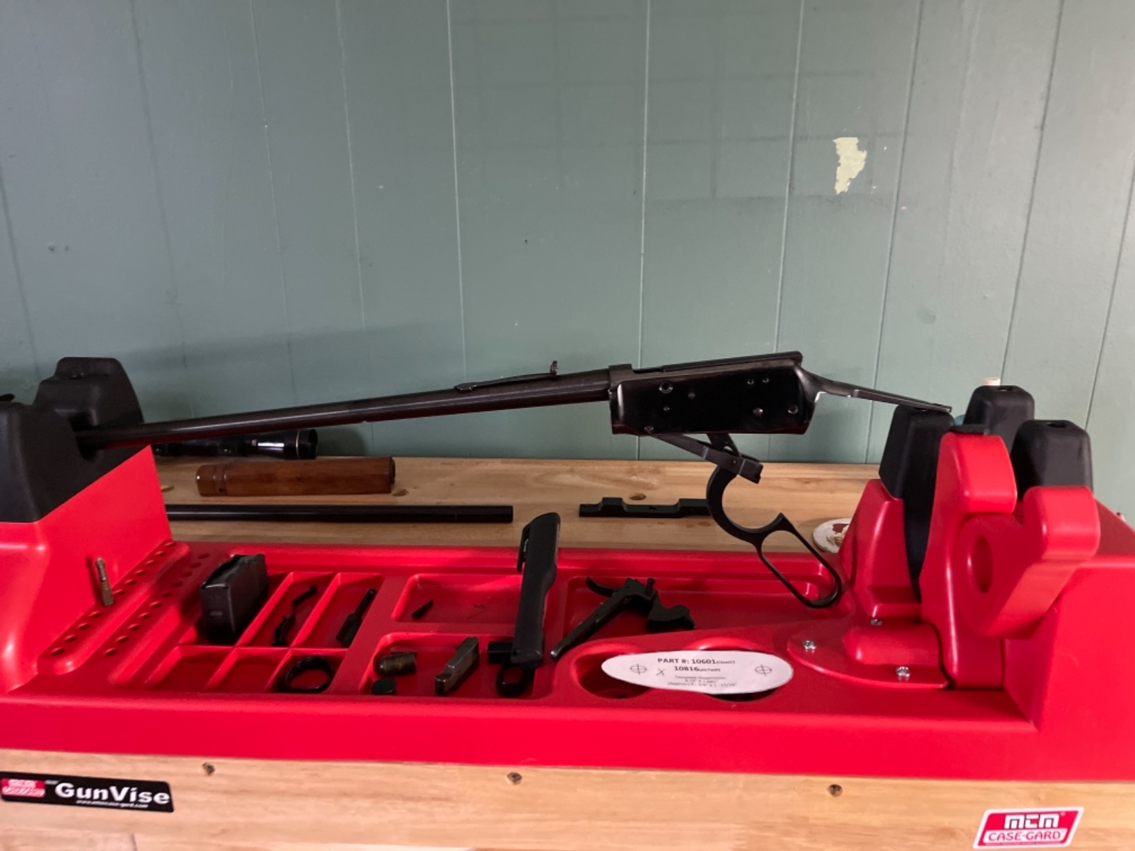 MTM GV30 Gun Vise for Gunsmithing work and Cleaning Kit, Free Standing, 11 Compartments, USA Made, Red customer photo 1