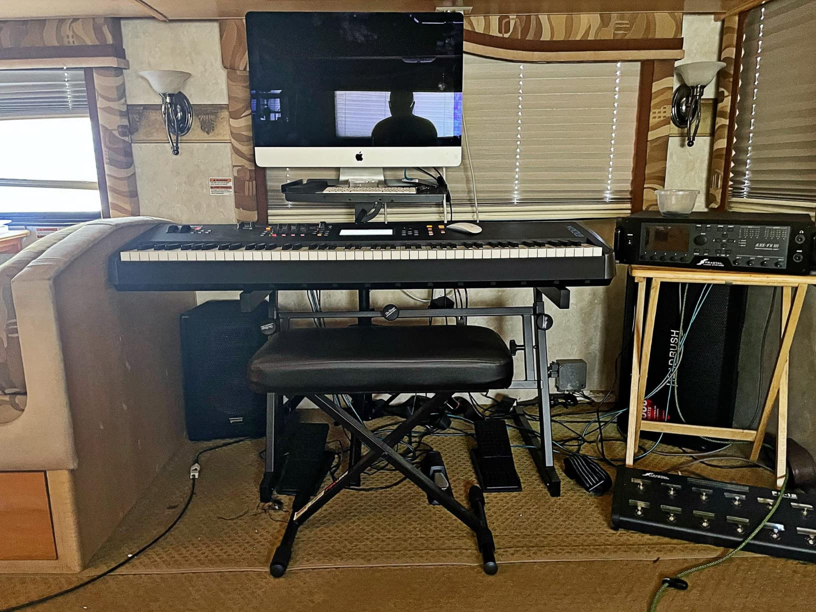 OnStage On-Stage KS7350 Pro Heavy-Duty Folding-Z Keyboard Stand, Black customer photo 1