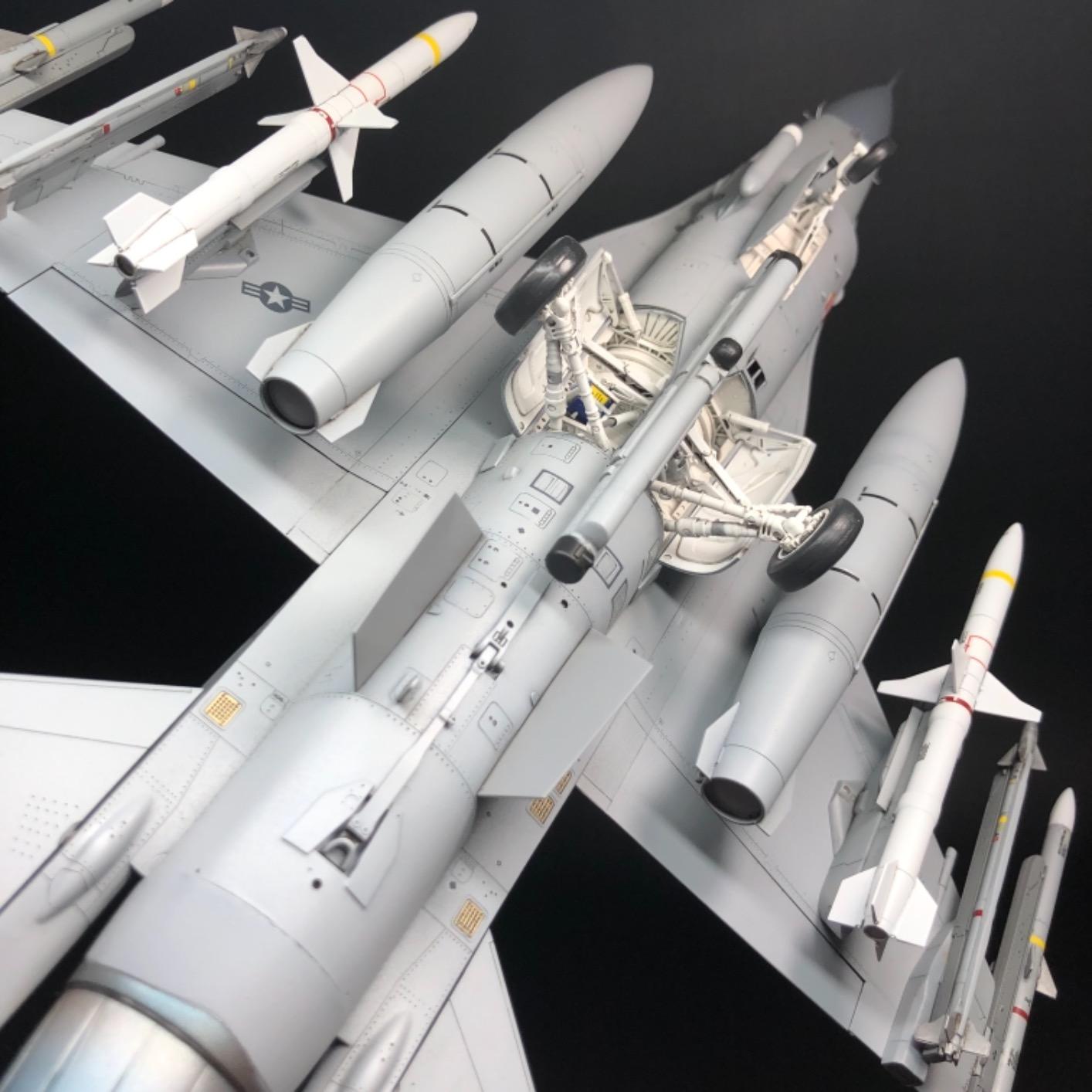 Tamiya 61098 1/48 Lockheed Martin F-16CJ Plastic Model Airplane Kit customer photo 2