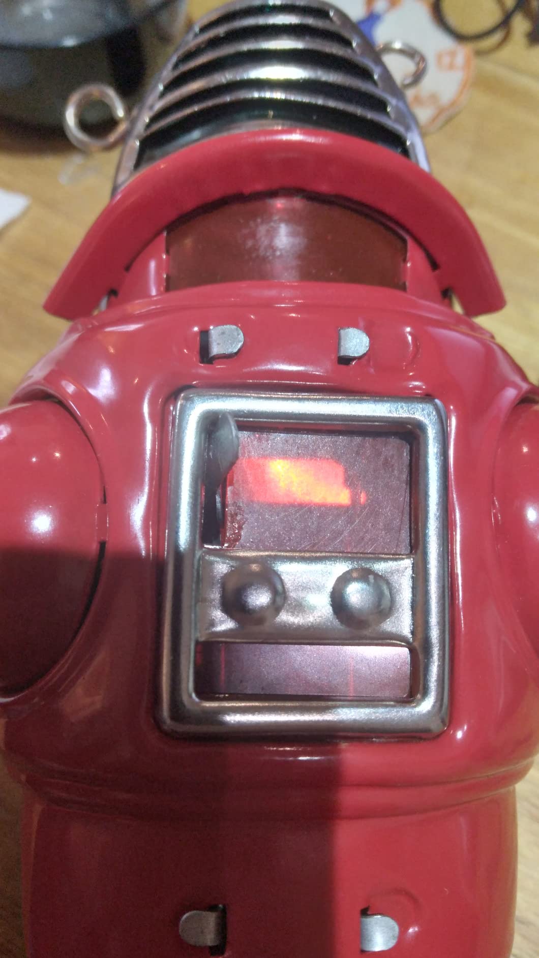 Sparking Planet Robot (Colours May Vary) - Tin Collectable customer photo 2