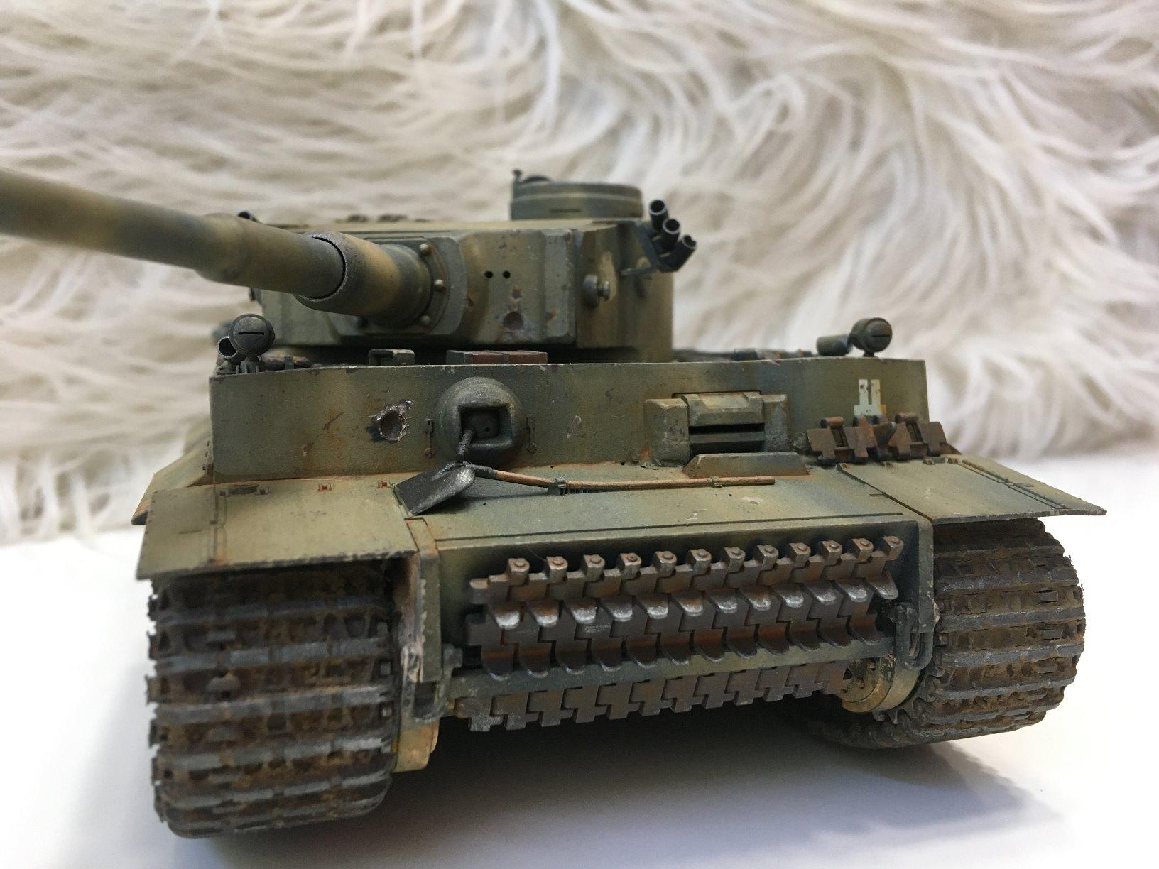 Tamiya 35216 1/35 Ger. Tiger I Early Production Tank Plastic Model Kit for Unisex Adult customer photo 2