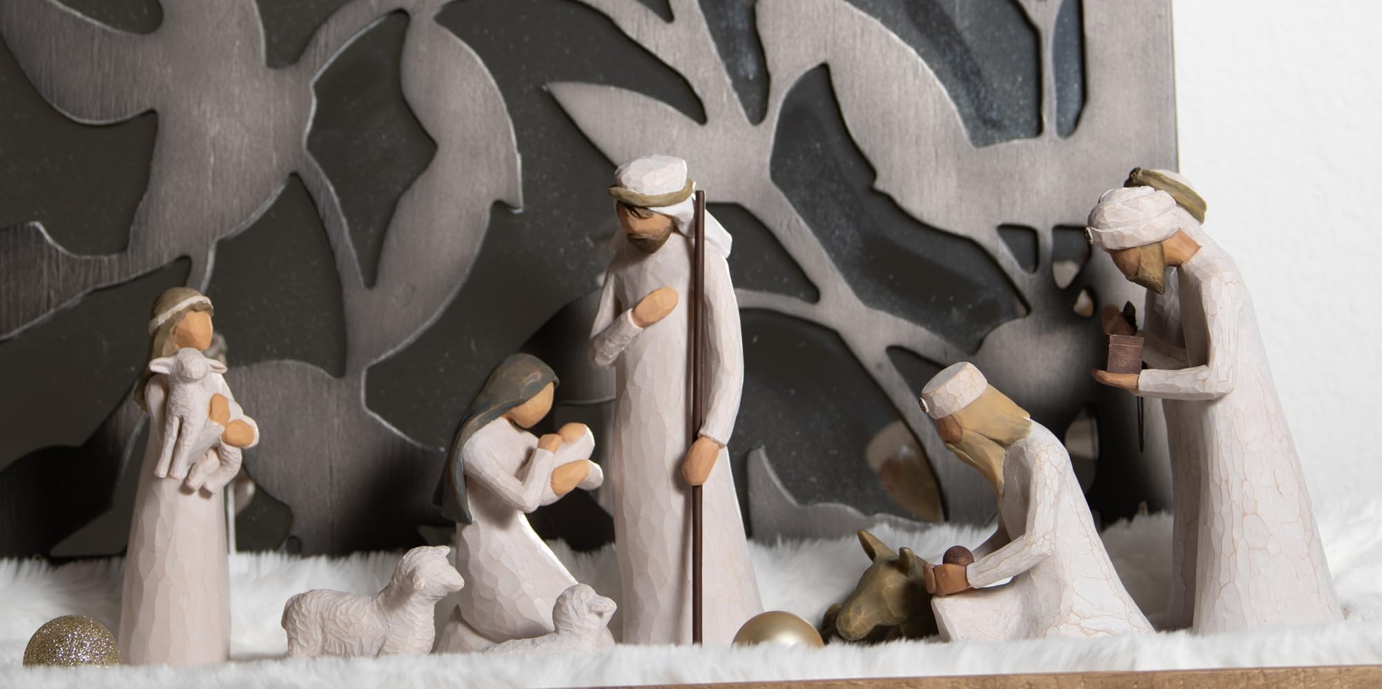 Willow Tree 6-piece Nativity, Sculpted Hand-Painted Set of Figures | Designed by Artist Susan Lordi, Build the Nativity Scene, a Timeless Holiday Tradition to Display on Mantel or Tabletop customer photo 2