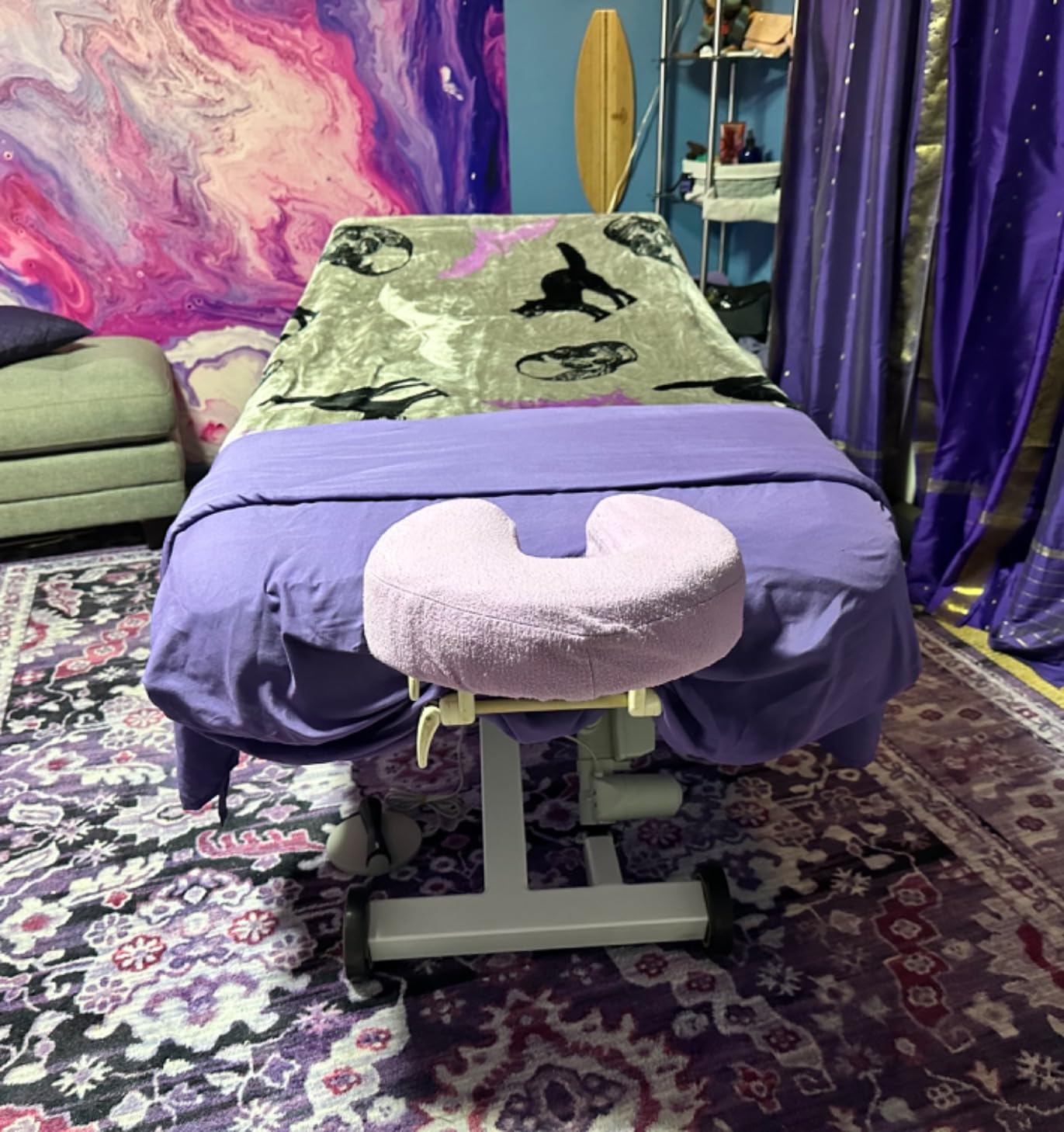 EarthLite Ellora Electric Lift Massage Table, Flat Table Top, Made in USA, 32