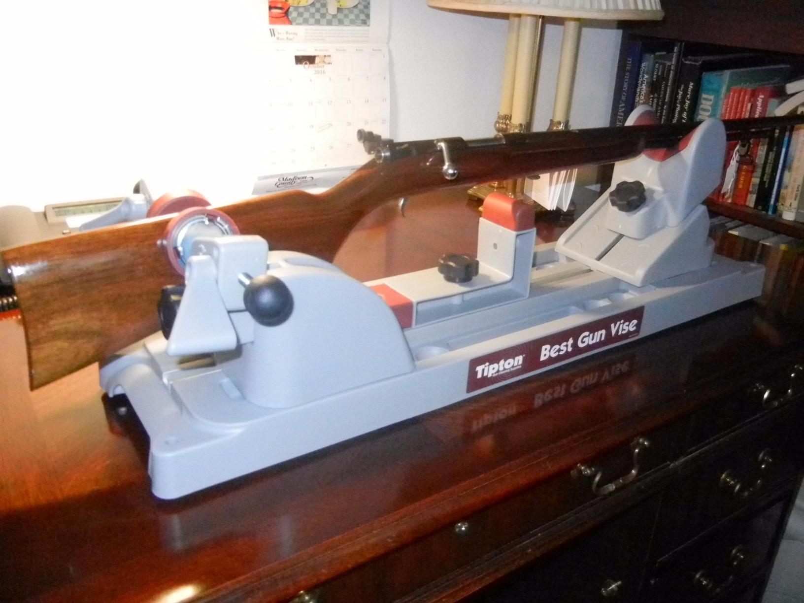 Tipton Best Gun Vise with Secure Adjustable Cradle, Storage Compartments for Cleaning, Gunsmithing and Firearm Maintenance, Red/Grey customer photo 1