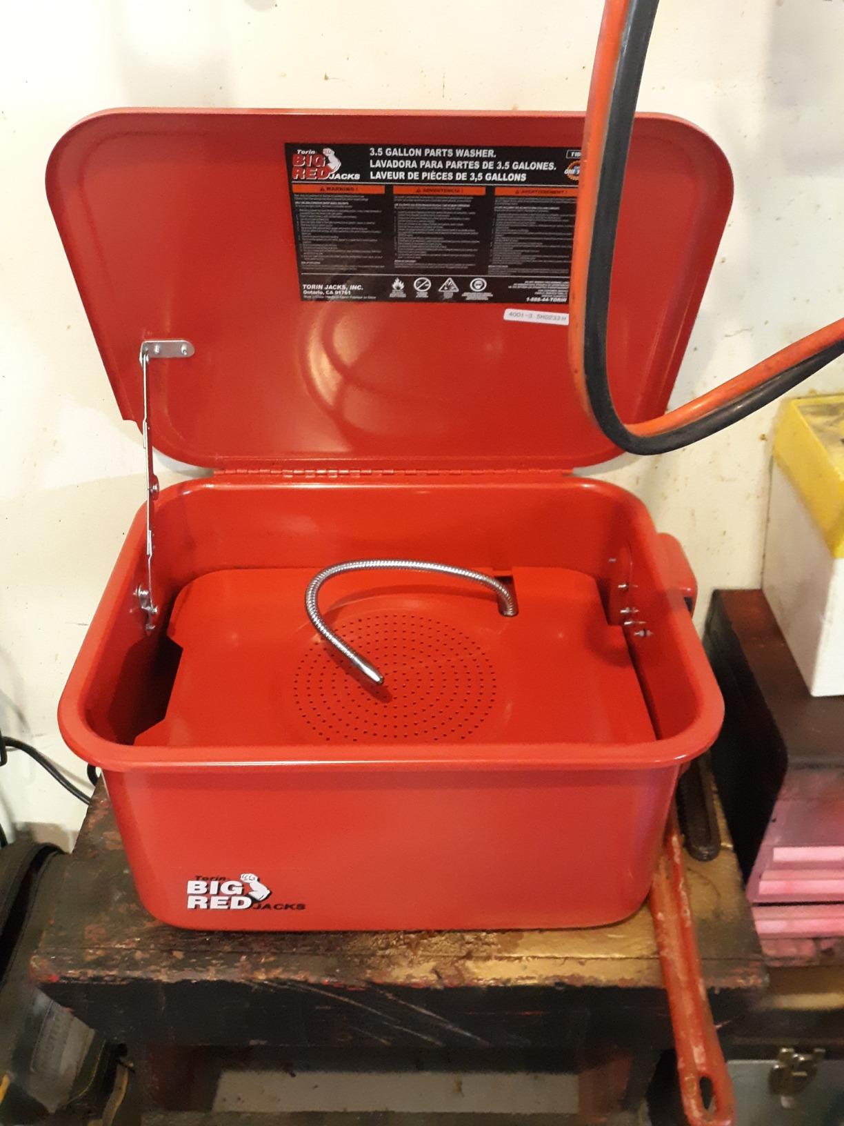 BIG RED T10035 Torin Portable Steel Cabinet Parts Washer with 110V Electric Pump, 3.5 Gallon Capacity, Red customer photo 1