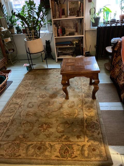SAFAVIEH Heritage Collection Area Rug - 6' x 9', Blue & Beige, Handmade Traditional Oriental Wool, Ideal for High Traffic Areas in Living Room, Bedroom (HG811B) customer photo 1