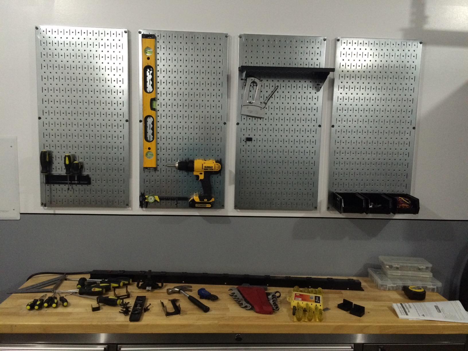 Wall Control 30-WGL-200GVB Galvanized Steel Pegboard Tool Organizer, Galv/Black customer photo 1