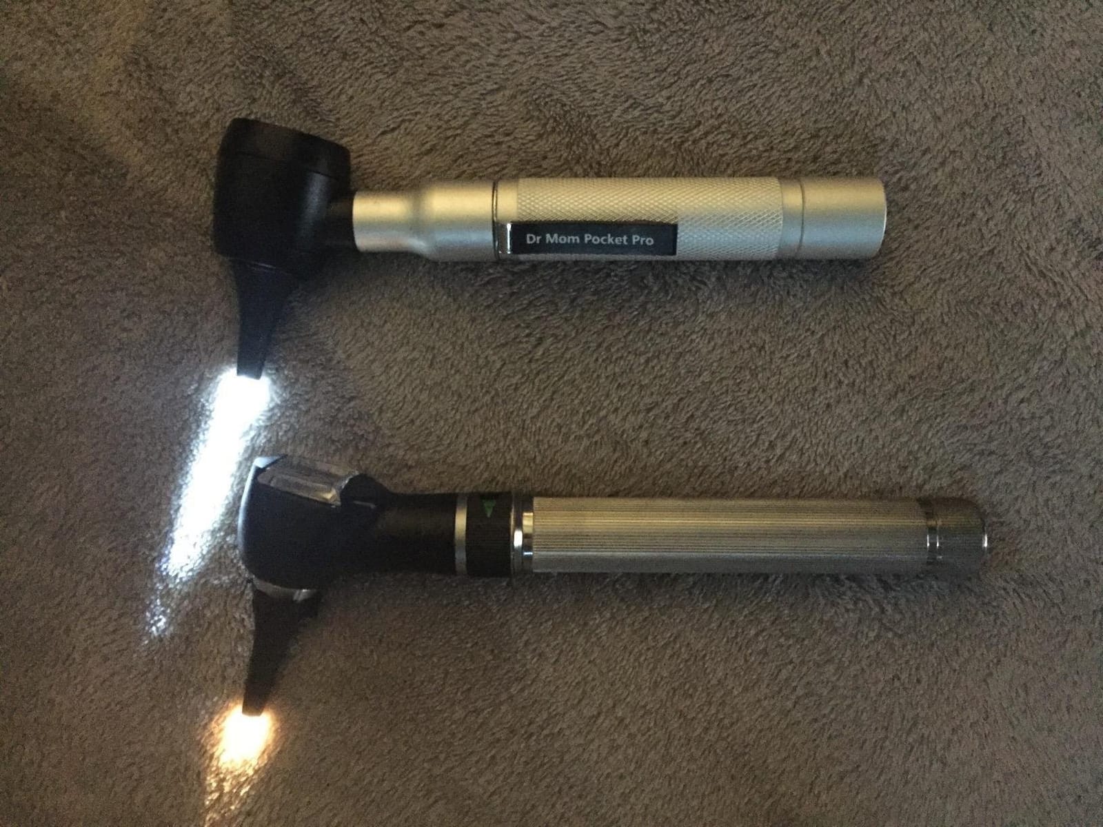 4th Generation Doctor Mom LED Pocket Pro Otoscope with Both Adult and Pediatric Disposable Specula Tips, Battery, and Protective Hard Plastic Case customer photo 1
