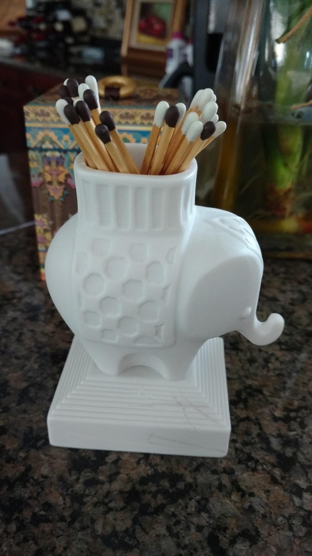 Elephant Match Strike, White customer photo 2