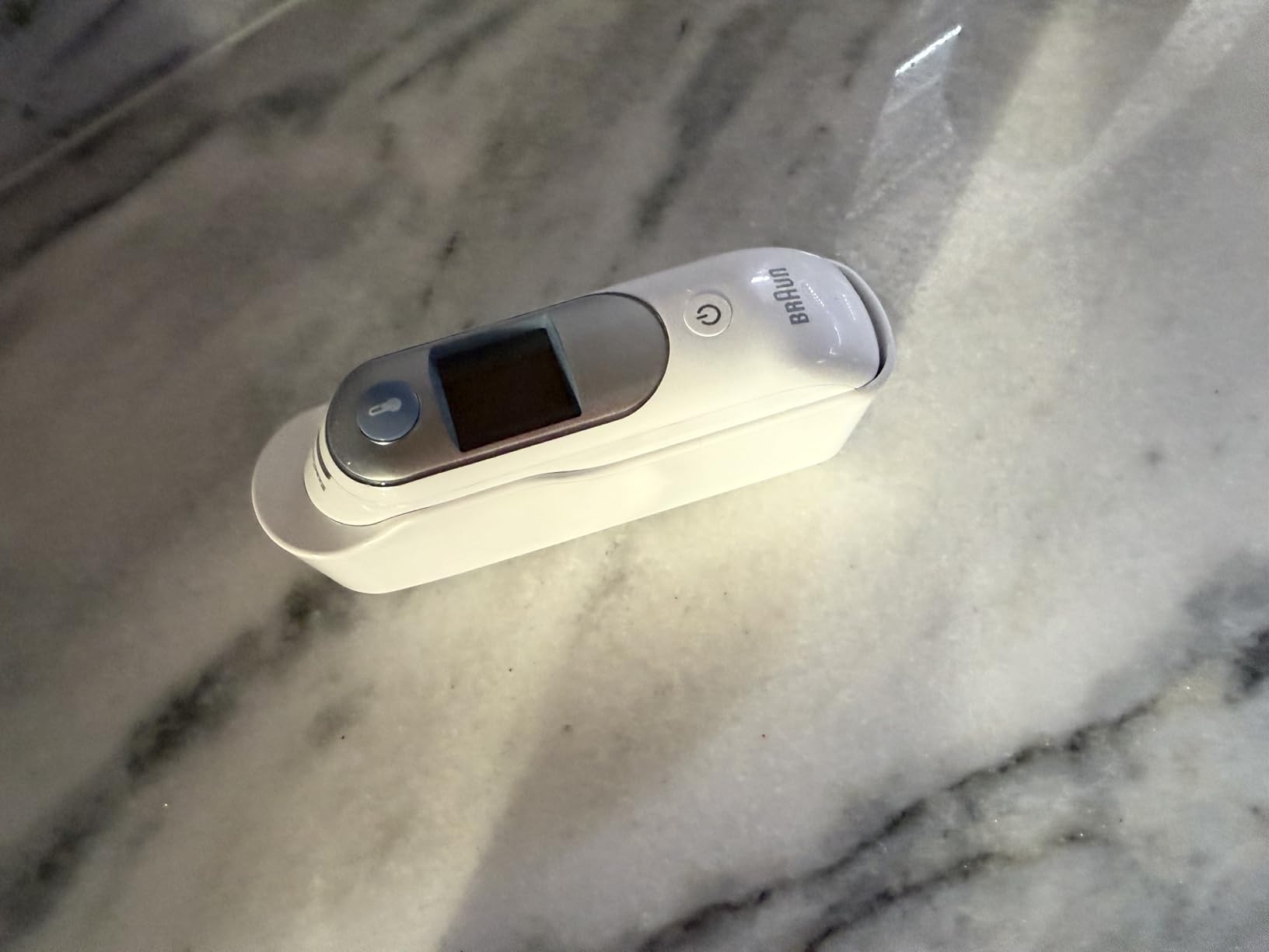 Braun ThermoScan 5 Digital Display Ear Thermometer customer photo 2