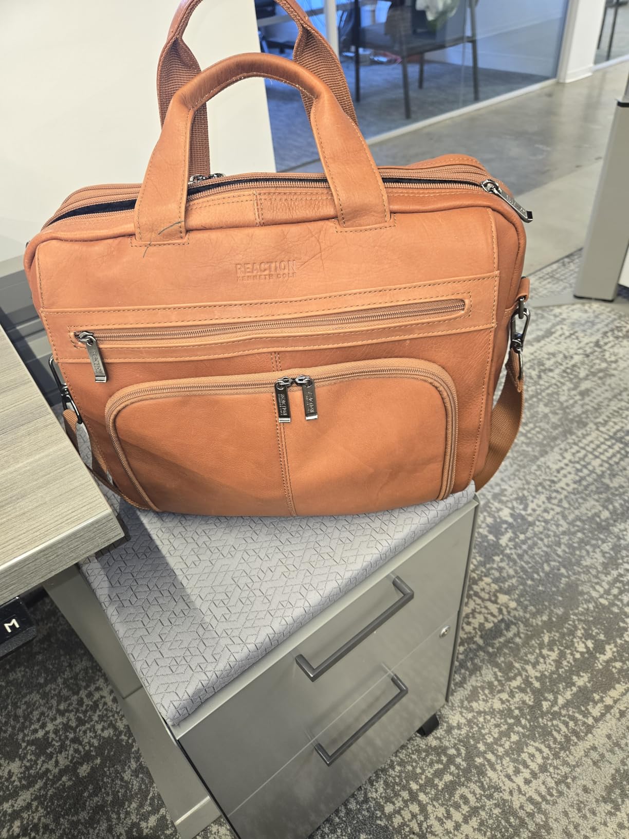 Kenneth Cole REACTION 'Out of the Bag' Manhattan Colombian Leather 15.6
