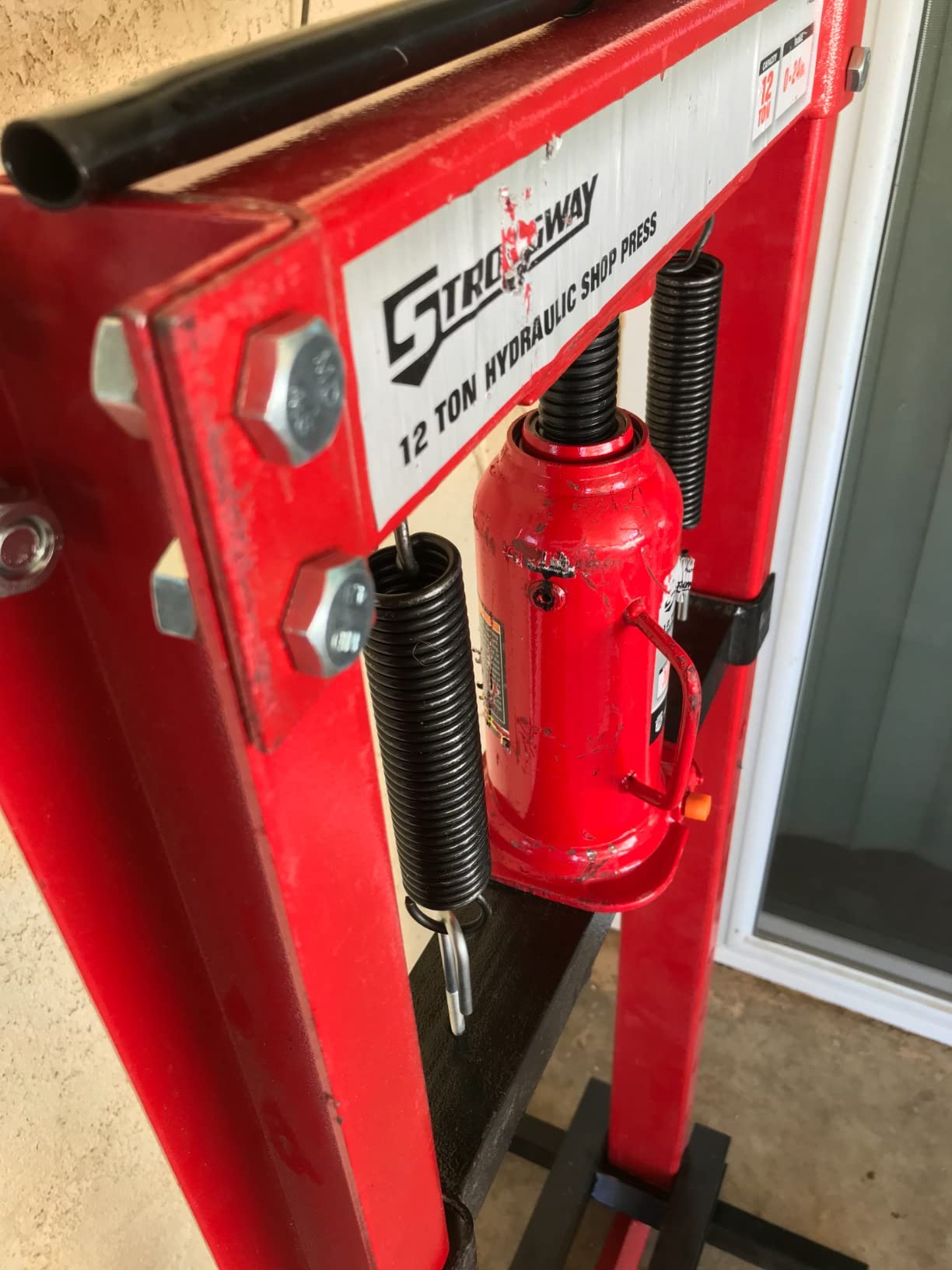 Strongway 12-Ton Hydraulic H-Frame Shop Press customer photo 2
