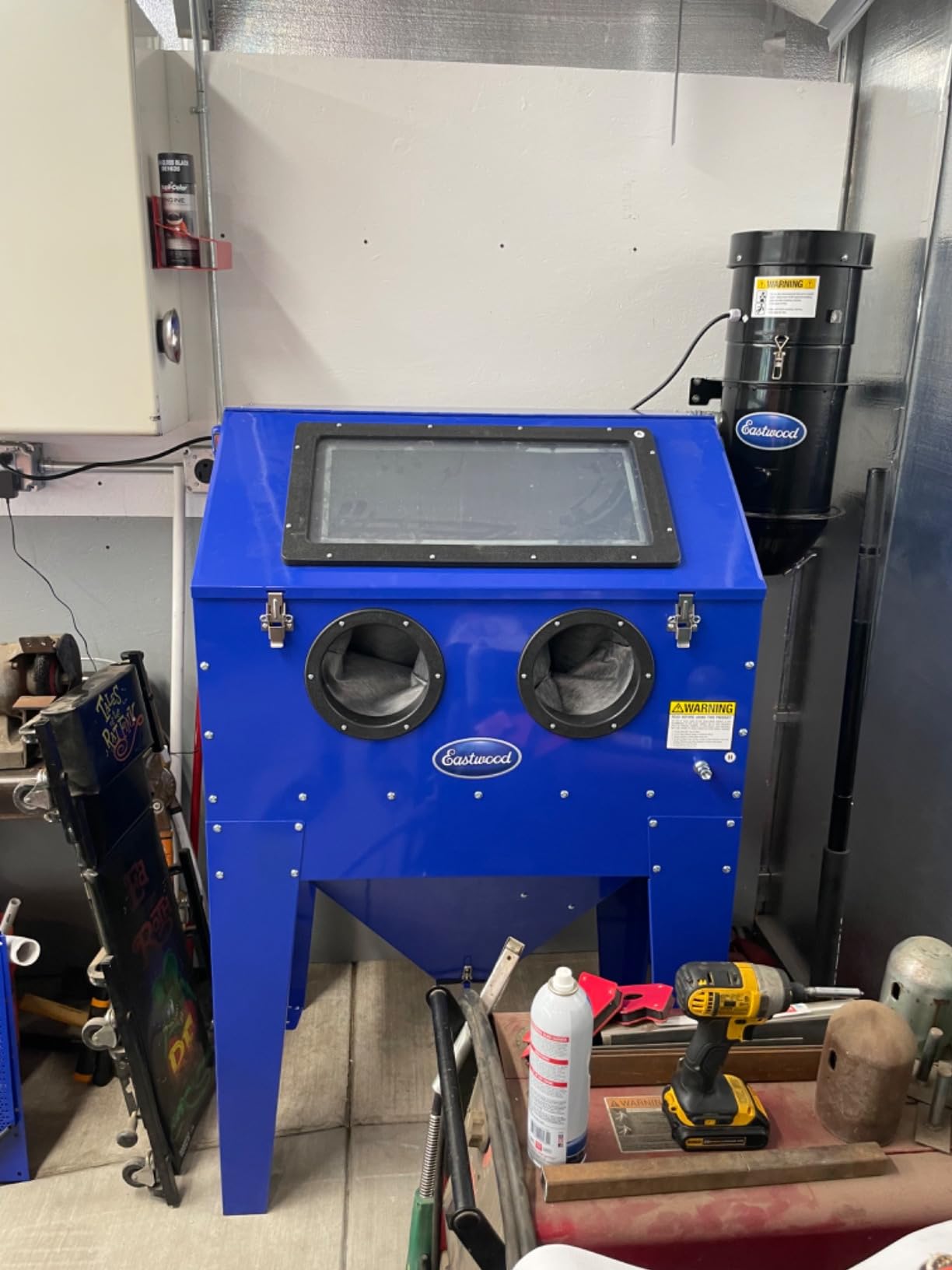 Eastwood B20 Benchtop Abrasive Blast Media Bead Blast Cabinet Quality Gun With Replaceable Tips customer photo 1