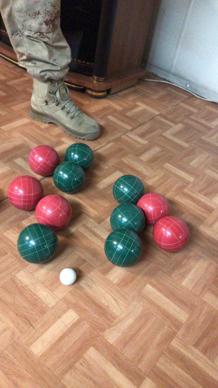 Amazon Basics 100mm Bocce Ball Set customer photo 1