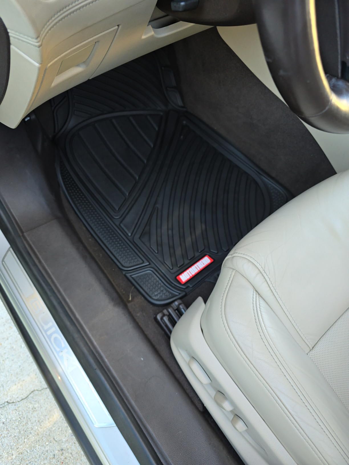 Motor Trend FlexTough Performance All Weather Rubber Car Floor Mats - 3 Piece Floor Mats Automotive Liners for Cars Truck SUV, Heavy-Duty Waterproof (Black) customer photo 2