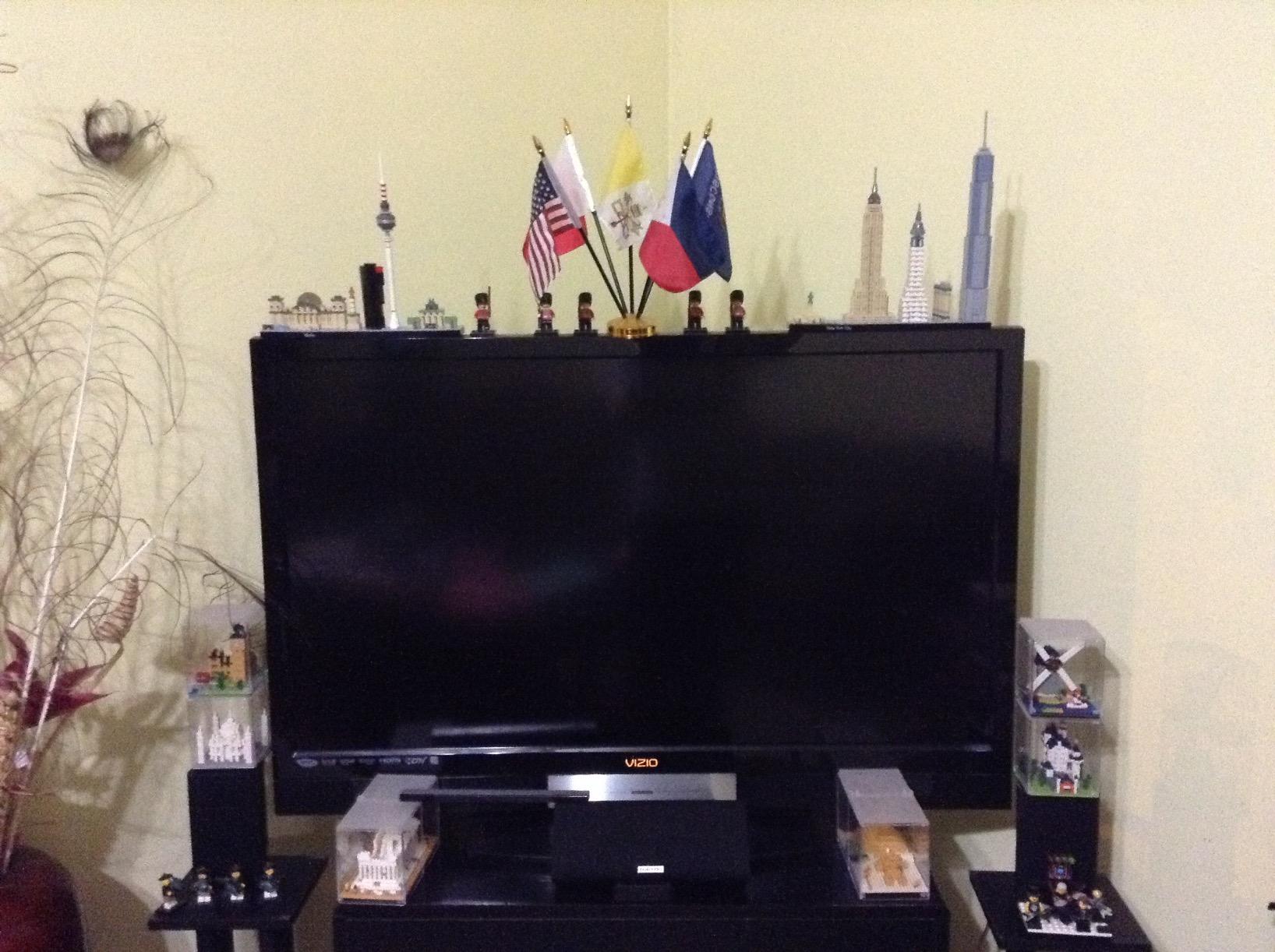 LEGO Architecture Berlin 21027 customer photo 2