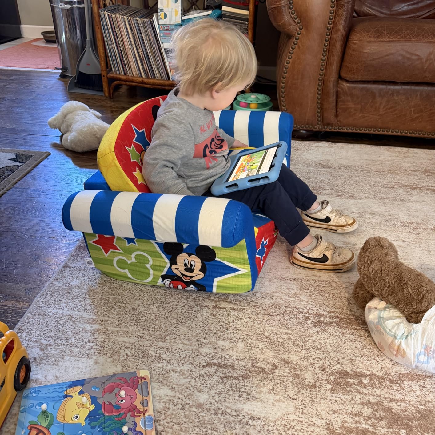 Marshmallow Furniture, Children's 2 in 1 Flip Open Foam Sofa, Minnie Mouse, by Spin Master customer photo 2