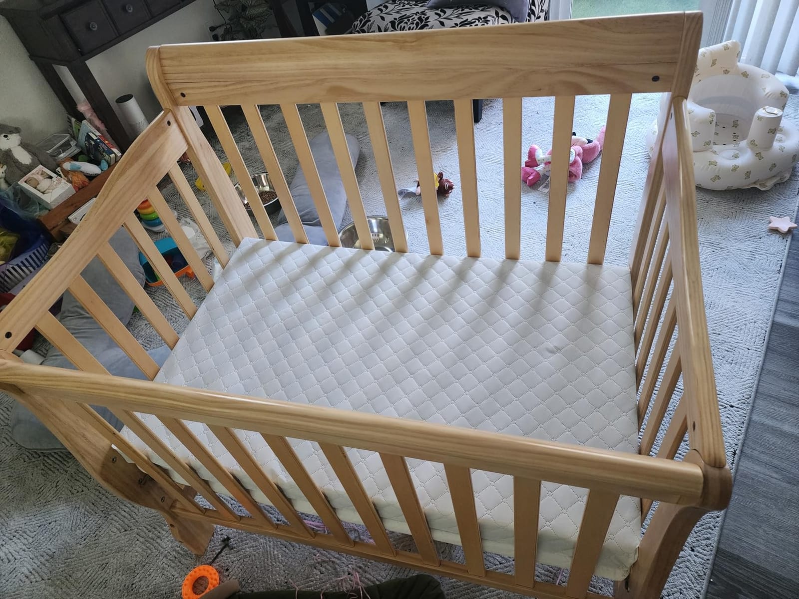 Dream On Me 4-in-1 Mini Baby Crib for Small Spaces, Aden, Grey | GREENGUARD Gold, ASTM/CPSC Compliant, BSA Verified, Converts to Daybed & Twin Bed, 3 Adjustable Heights, New Zealand Pine customer photo 1