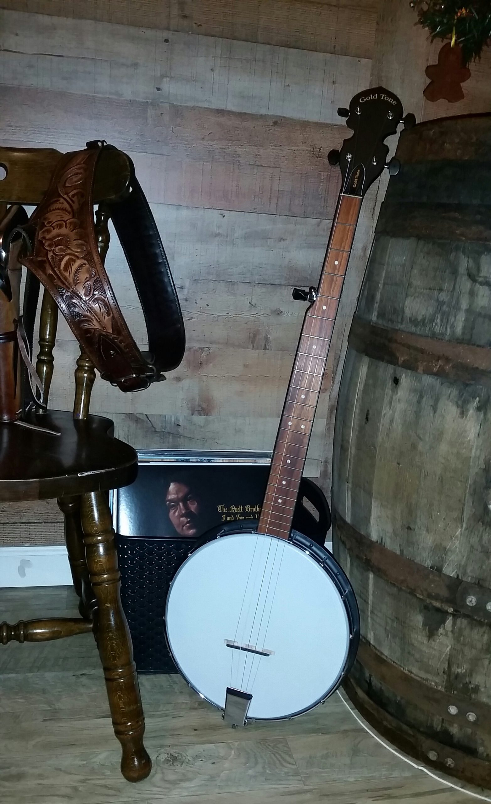 Gold Tone AC-1: 5-String Beginner Banjo, Full Size with Gig-Bag, Bluegrass or Clawhammer customer photo 1