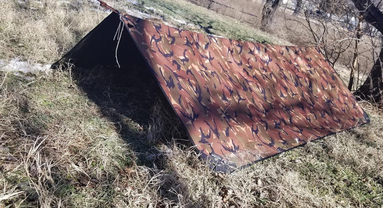 Arcturus Insulated Tarp, Reusable Heavy Duty Thermal Survival Blanket - 60x82in, Reflects 90% Body Heat, Waterproof, Windproof, 3-Layer Design, Reinforced Grommets, Olive Green customer photo 2