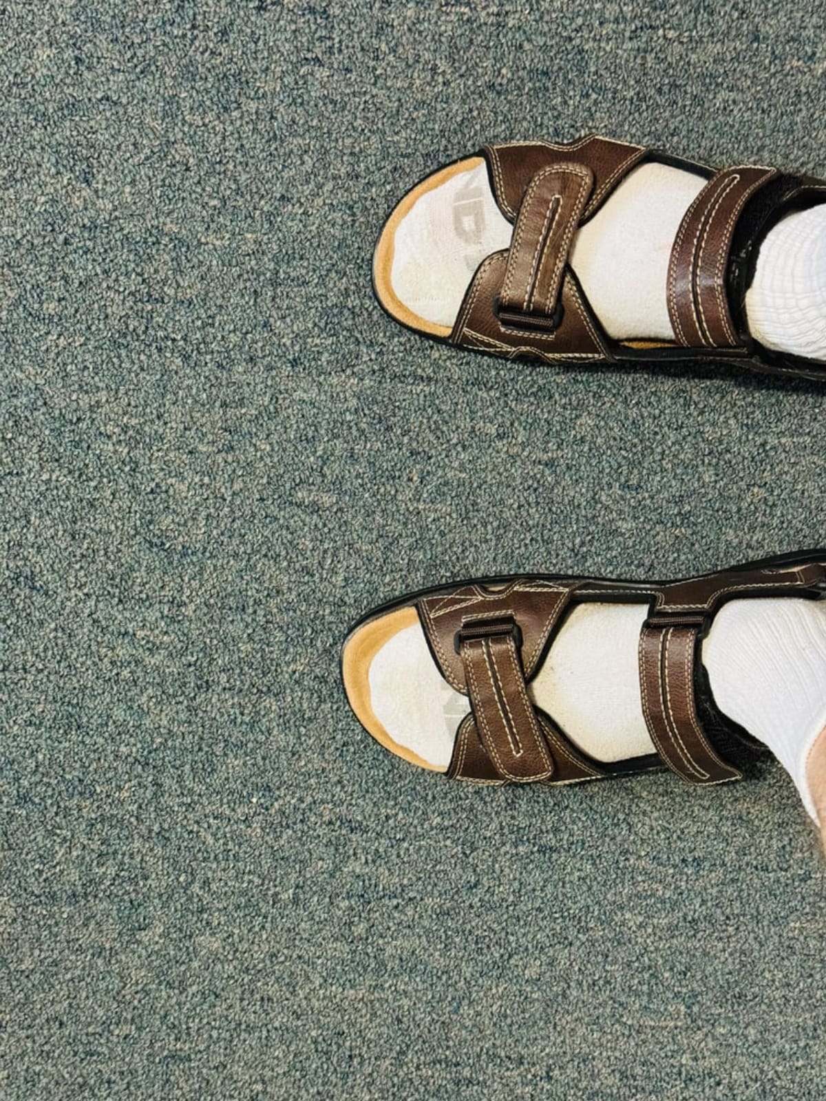 DOCKERS Mens Newpage Outdoor Sport Sandals with Memory Foam customer photo 2