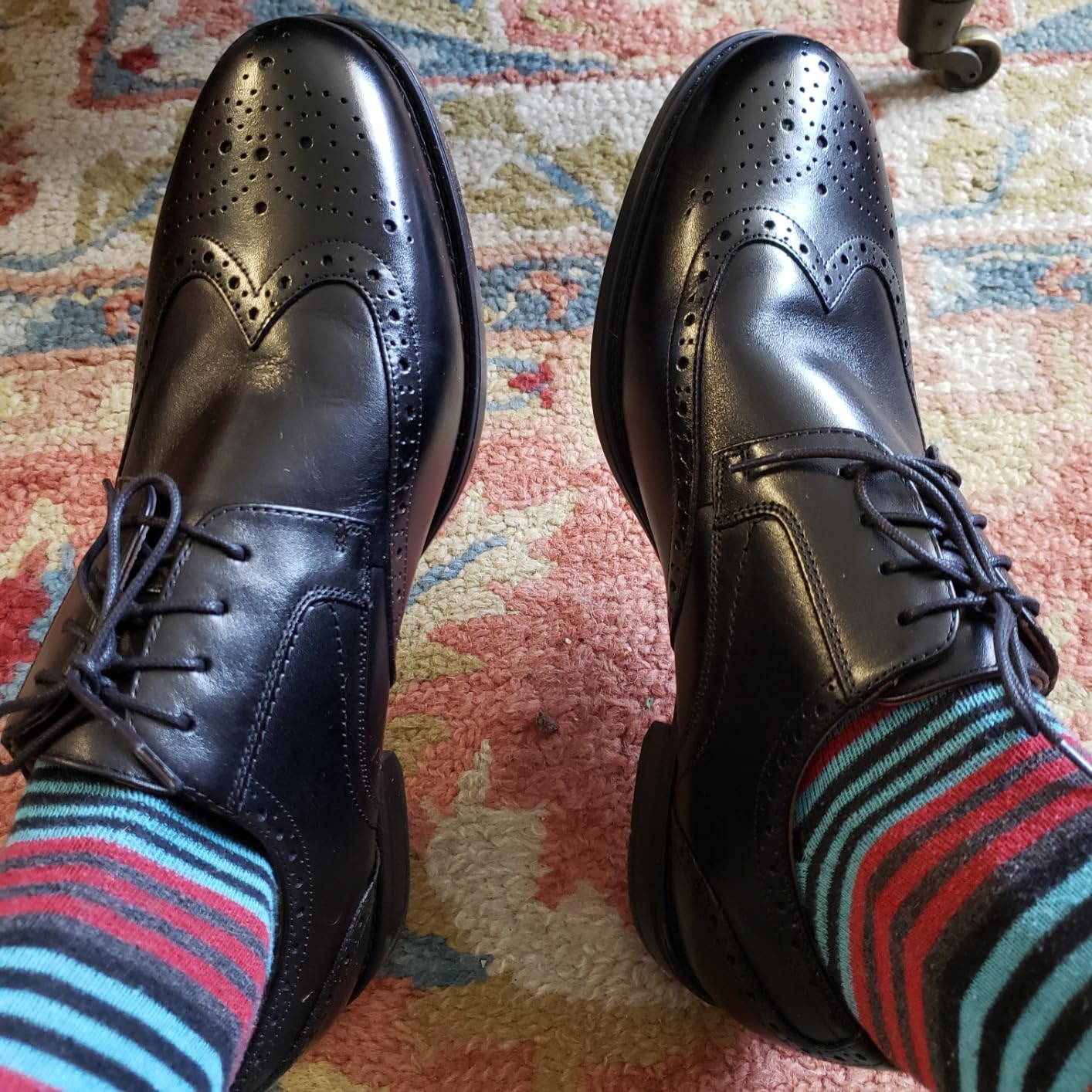 Men's Medfield Wing tip Oxford Dress Shoe customer photo 2