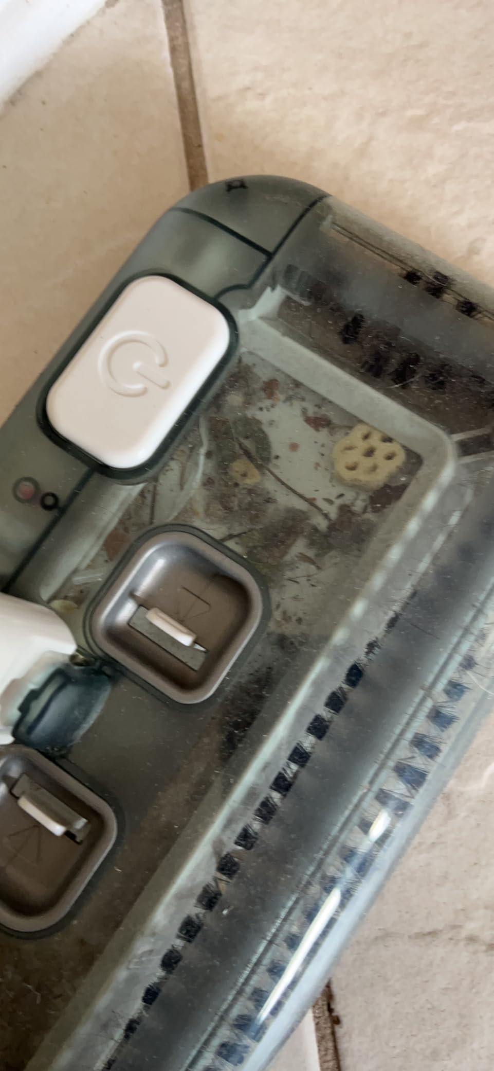 BLACK+DECKER Carpet Sweeper 50 Minute Lithium Floor Sweeper, Multi-Surface Use, Easy One Hand Cleaning, Self Standing, Charger Included (HFS115J10) customer photo 1