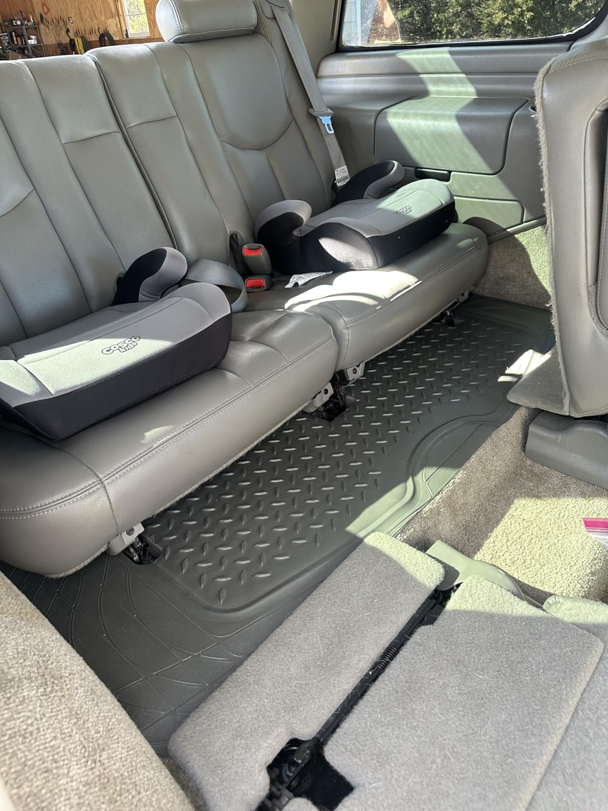 PIC AUTO Heavy Duty Cargo Liner, Trimmable All-Weather Rubber Trunk Mat for Cars, SUVs, Vans & Trucks, Anti-Slip Backing, Durable Protection, Large, Black customer photo 2