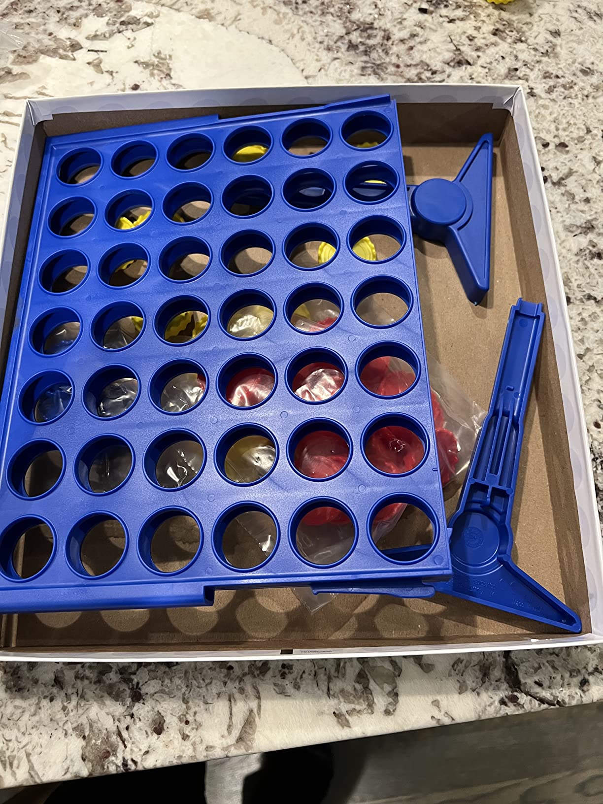 Hasbro Gaming Connect 4 Strategy Board Game for Ages 6 and Up (Amazon Exclusive) customer photo 1