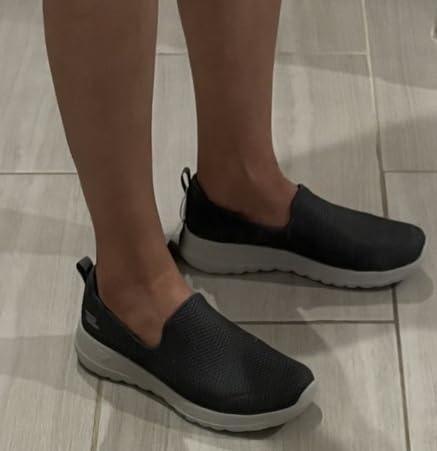 Skechers Women's Go Walk Joy Slip-On Sneaker customer photo 1