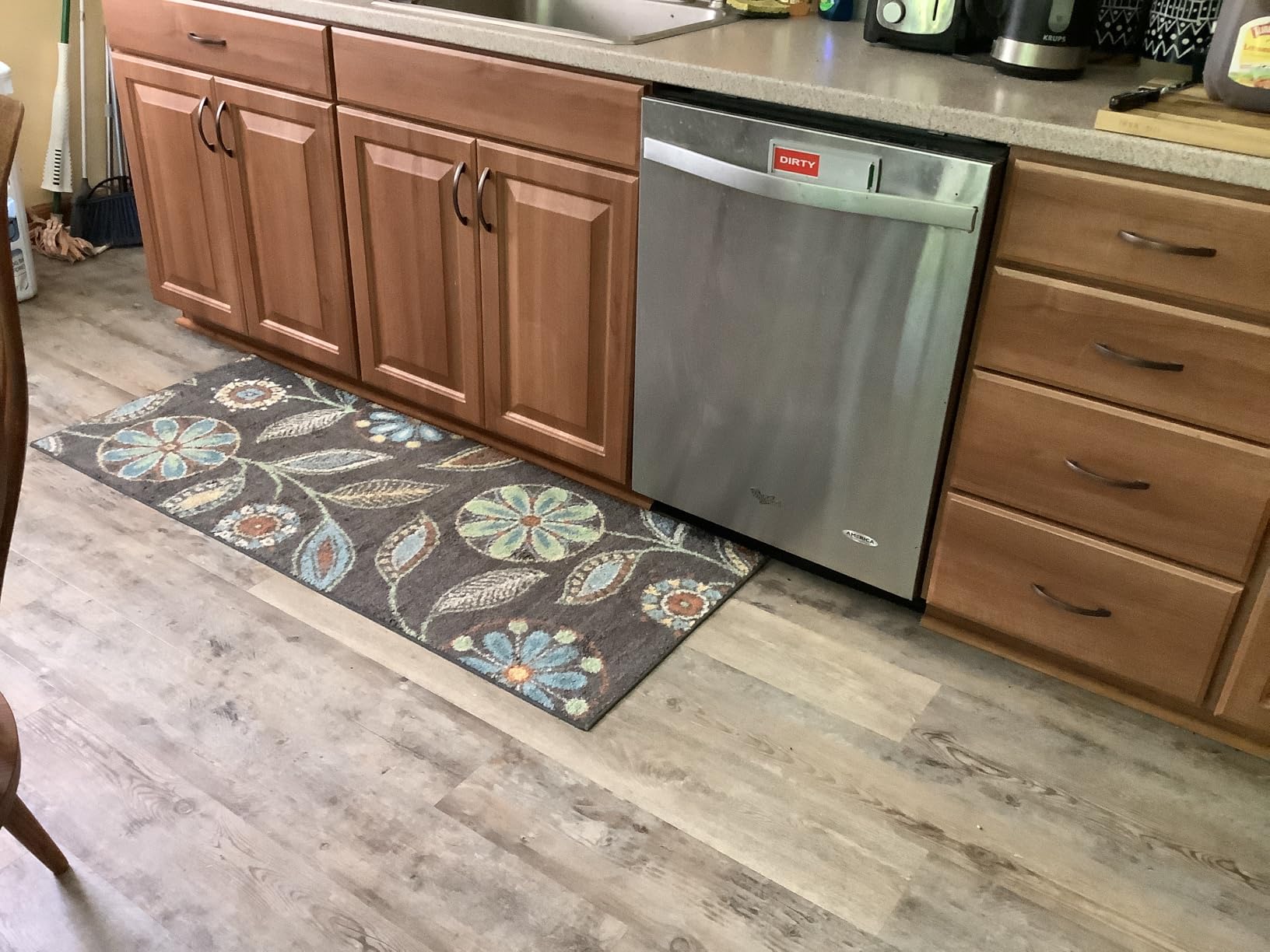 Maples Rugs Reggie Floral Kitchen Rug - Made in USA - Washable, Non Slip Indoor Carpet for Entryway, Foyer, Kitchen, and Bathroom, 2'6 x 3'10, Dark Grey customer photo 1