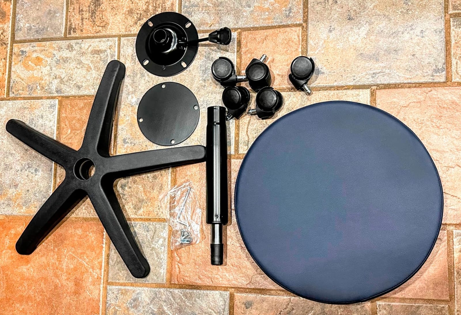 BodyMed Rolling Exam Stool with Wheels, 18.5 Inch to 25 Inch Adjustable Height for Dentists, Spas, & Healthcare Environments, 5 Casters, Easy Assembly, Black customer photo 1