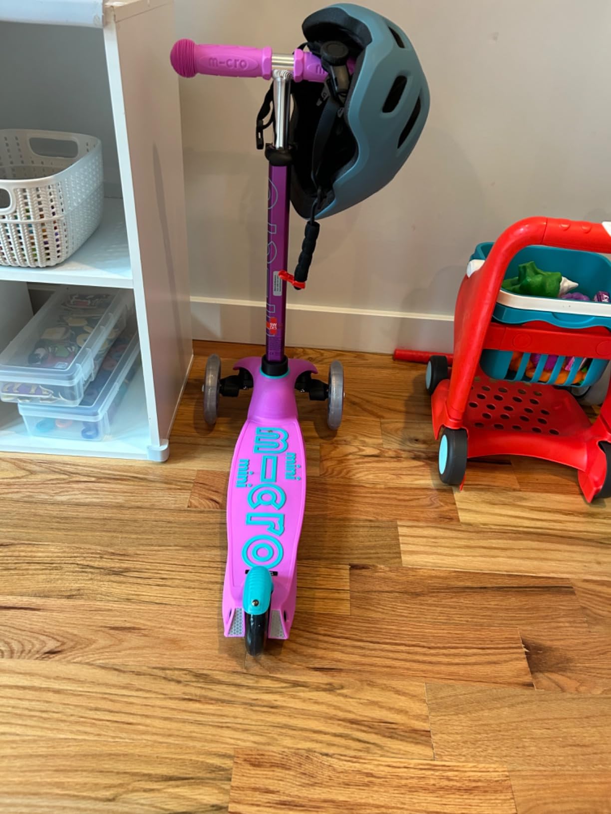 Micro Kickboard Mini 3-Wheel Toddler Scooter, Ages 2-5, Up to 110lbs | Lean-to-Steer Design, Adjustable T-Bar Grows with Your Child, Smooth-Ride PU Wheels, Rear Brake, Swiss-Engineered customer photo 2
