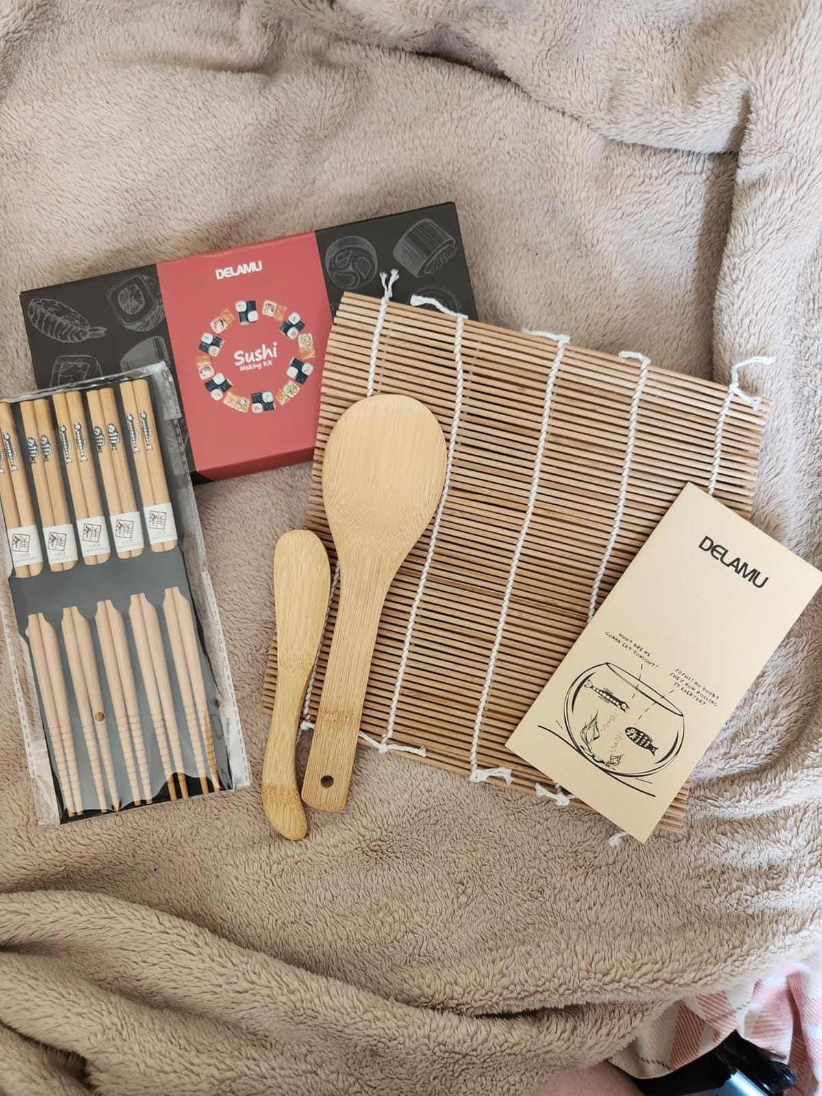 Delamu Bamboo Sushi Making Kit 9 in 1 for Sushi Beginners | with 2 Sushi Rolling Mats, 5 Pairs of Chopsticks, 1 Paddle, 1 Spreader, 1 Beginner Guide PDF, Sushi Kit, Bamboo Sushi Mat customer photo 1