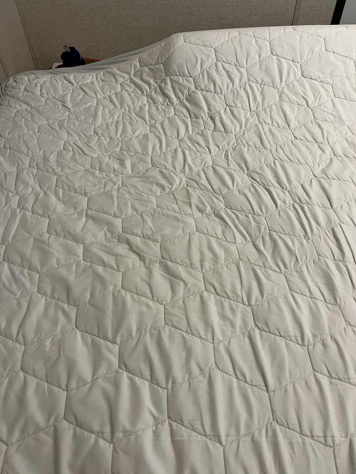 Bedecor Twin Waterproof Mattress Protector Fits 9-18 Inch Depth | for Potty Training and Bed Wetting, Noiseless Cotton Terry Cover, Breathable Fitted Design for Kids customer photo 1
