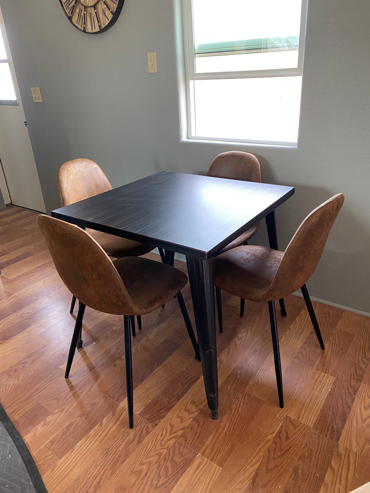 Flash Furniture 31.75 in Metal Indoor/Outdoor Square Table, Black | Commercial Grade, Indoor/Outdoor Use customer photo 2