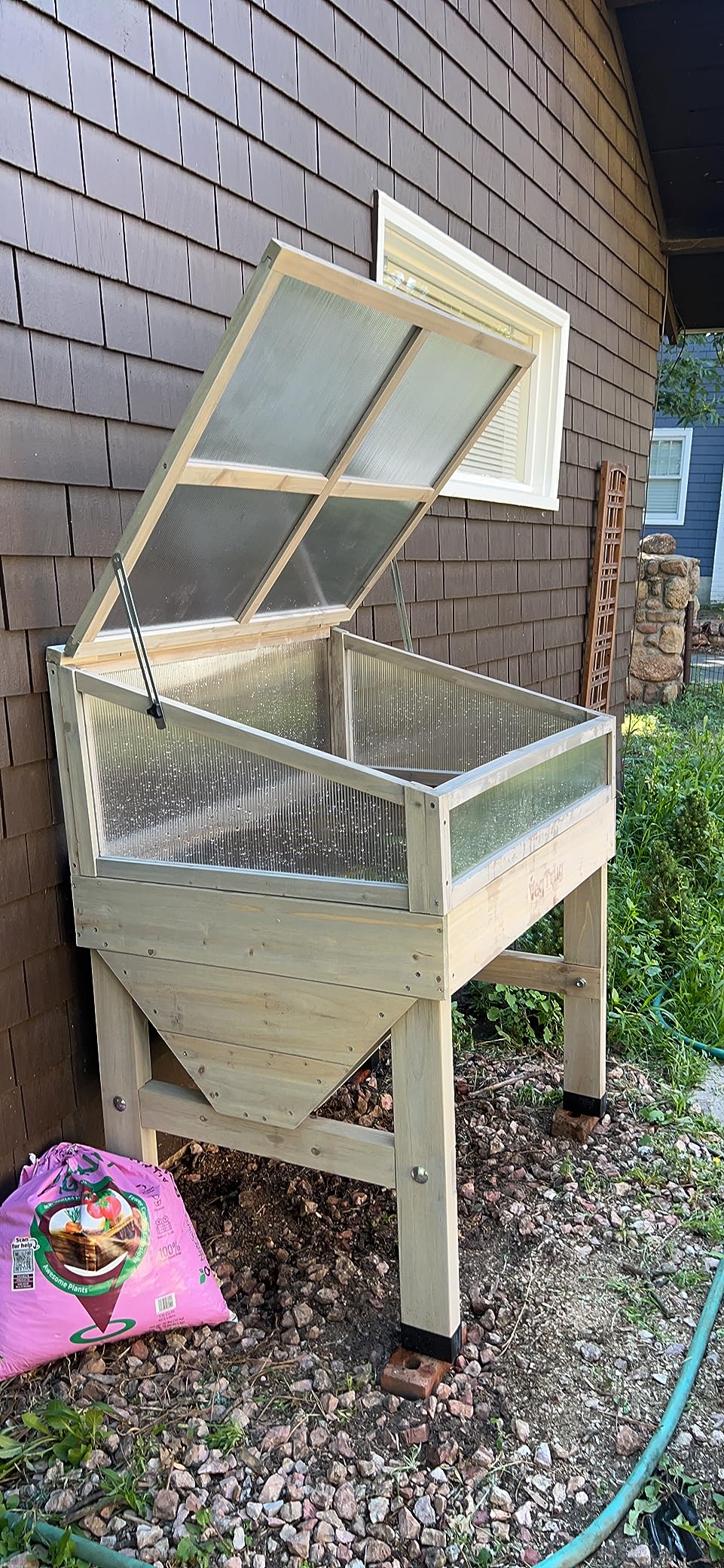 VegTrug Cold Frame for Classic Small 1m Raised Bed, Grey Wash - Durable Wooden Gardening Cover Compatible with Raised Beds for Plant Protection & Extended Growing Season customer photo 1