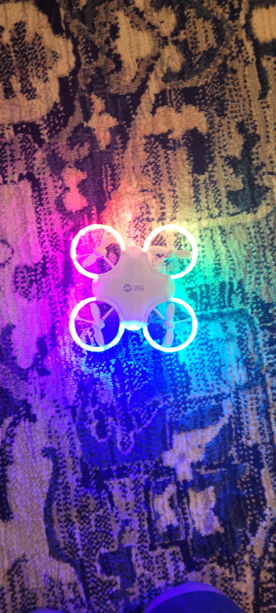 Holy Stone HS180 Drone for Kids, Beginner drone, 3 Batteries, Easy to Fly, One Key Start, Altitude Hold, 3D Flips, Circle Fly, Headless Mode, Easy to fly, Kids Gifts Toys for Boys and Girls customer photo 1