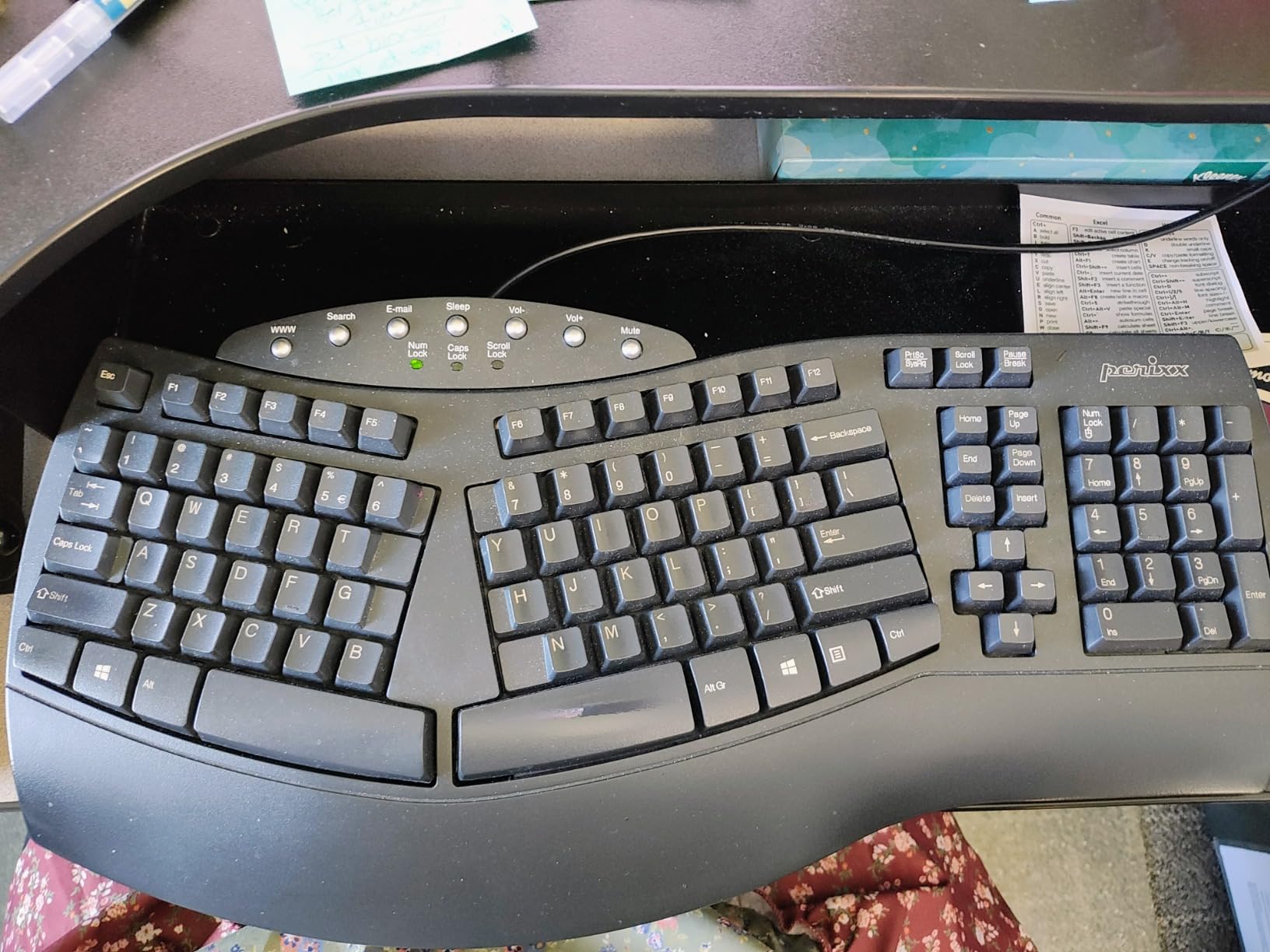 Perixx PERIBOARD-512B Wired Ergonomic Keyboard - Split Keyboard, Wrist Rest, Natural Typing - Wired USB Connectivity - US English - Black customer photo 1
