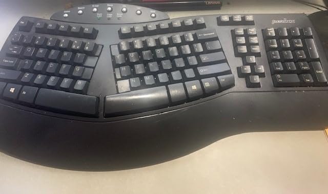 Perixx PERIBOARD-512B Wired Ergonomic Keyboard - Split Keyboard, Wrist Rest, Natural Typing - Wired USB Connectivity - US English - Black customer photo 2