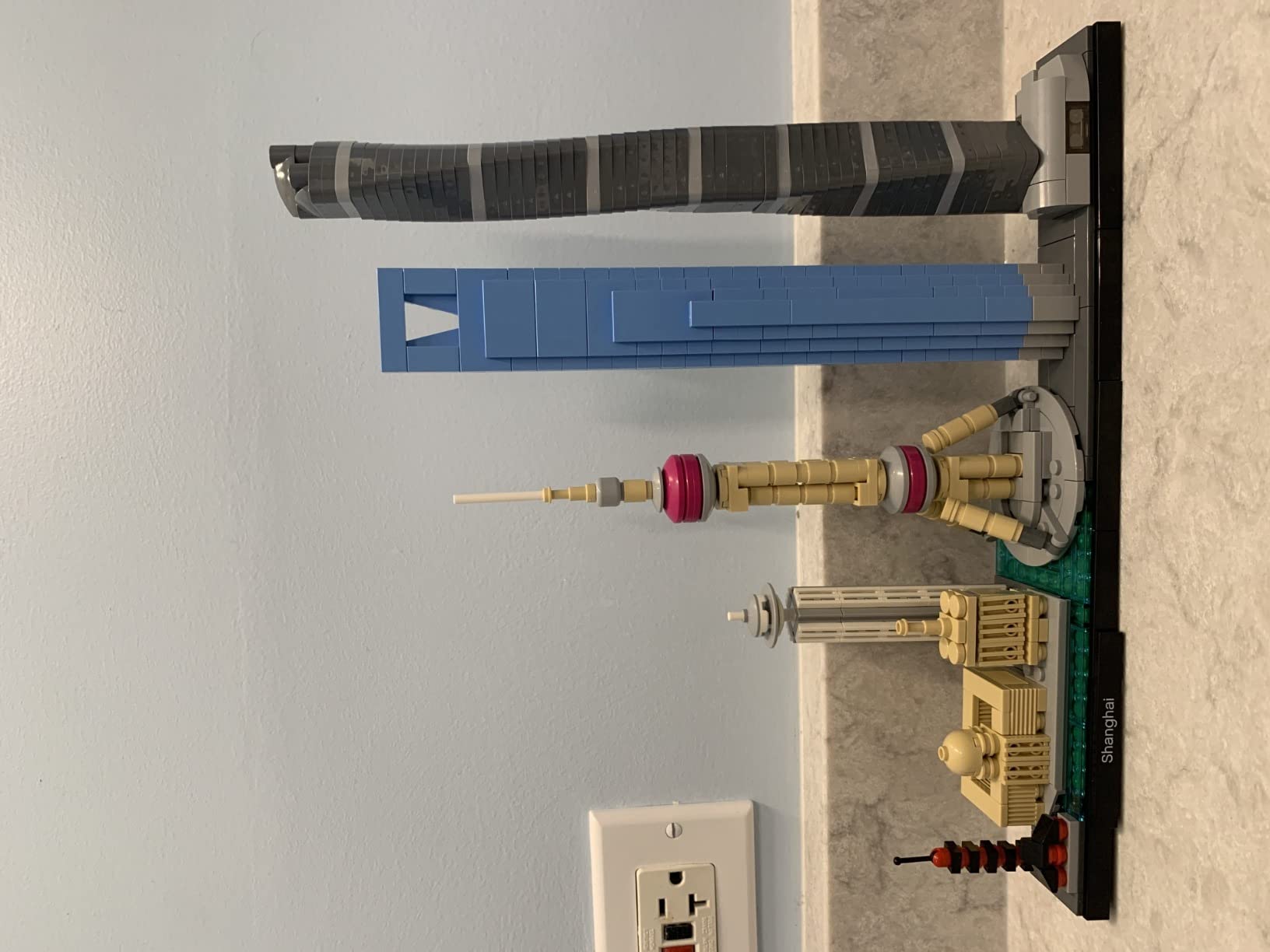 LEGO Architecture Shanghai 21039 Building Kit (597 Pieces) customer photo 2