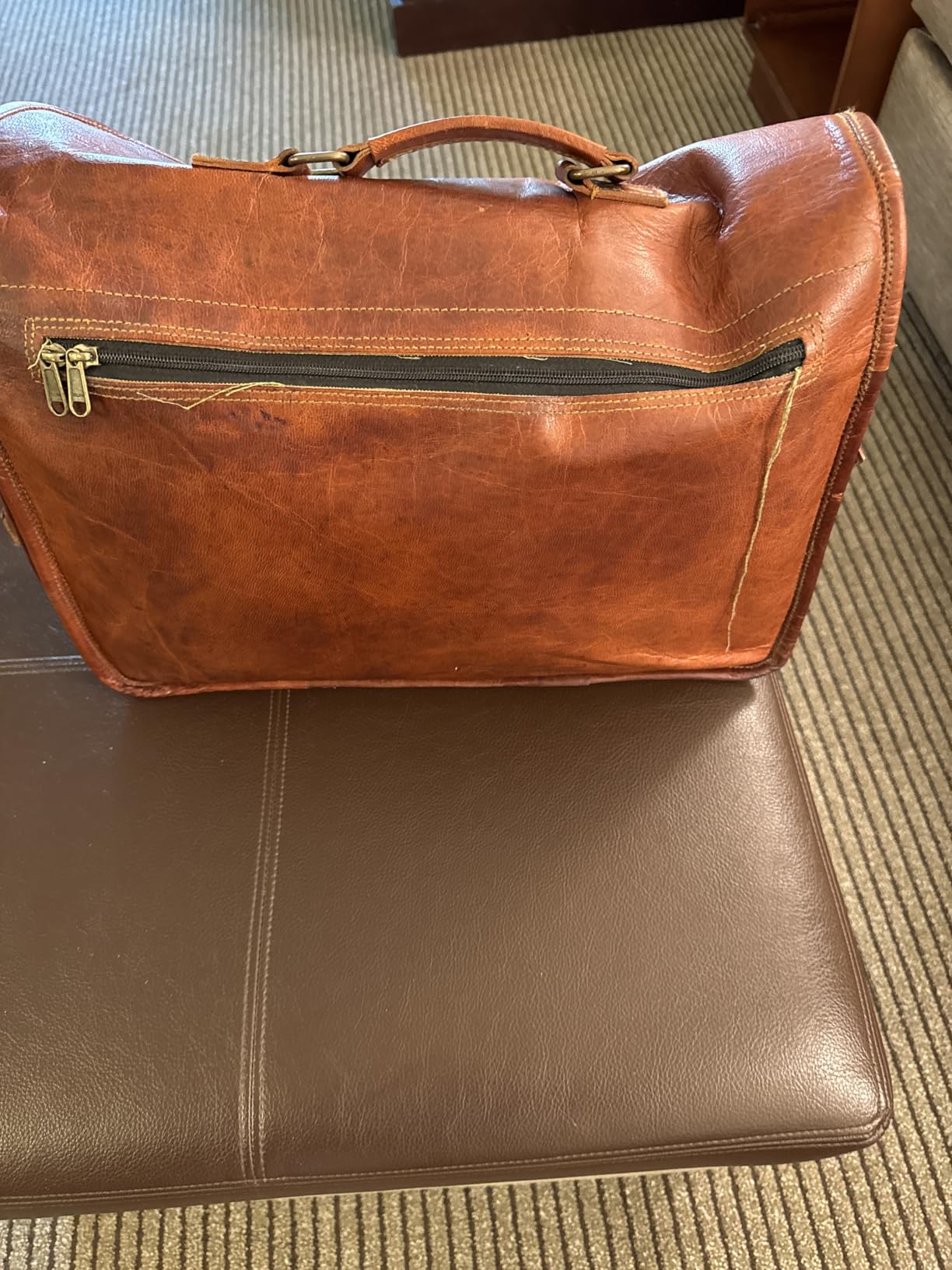 cuero Leather Messenger Bag for Men, 18 Inch Laptop Crossbody, Handmade Full Grain Business Briefcase, Vintage Brown customer photo 2