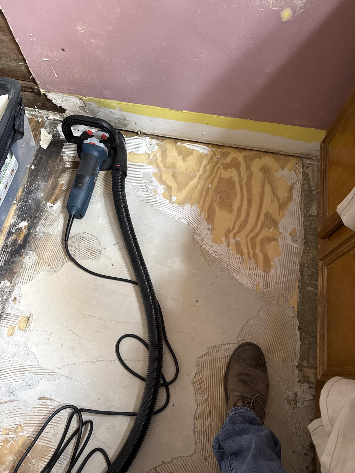 Bosch VAC090AH 9 Gallon Dust Extractor with Auto Filter for Grinder 1773AK, HEPA Filter System customer photo 2