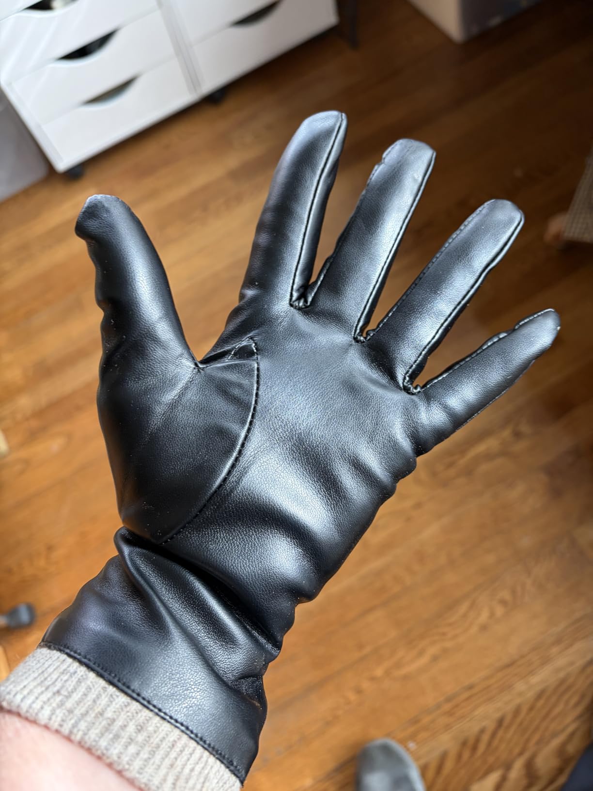 REDESS Winter Leather Gloves for Women, Wool Fleece Lined Warm Gloves, Touchscreen Texting Thick Thermal Snow Driving Gloves customer photo 2